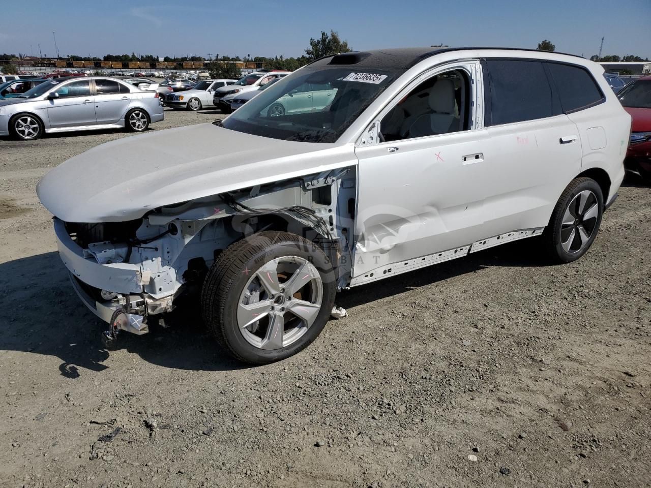 Volvo EX90 PLUS U 2025