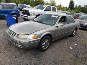 Toyota Camry CE 2.2L 4 1998