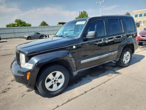 Jeep Liberty SPORT 3.7L 6 2011