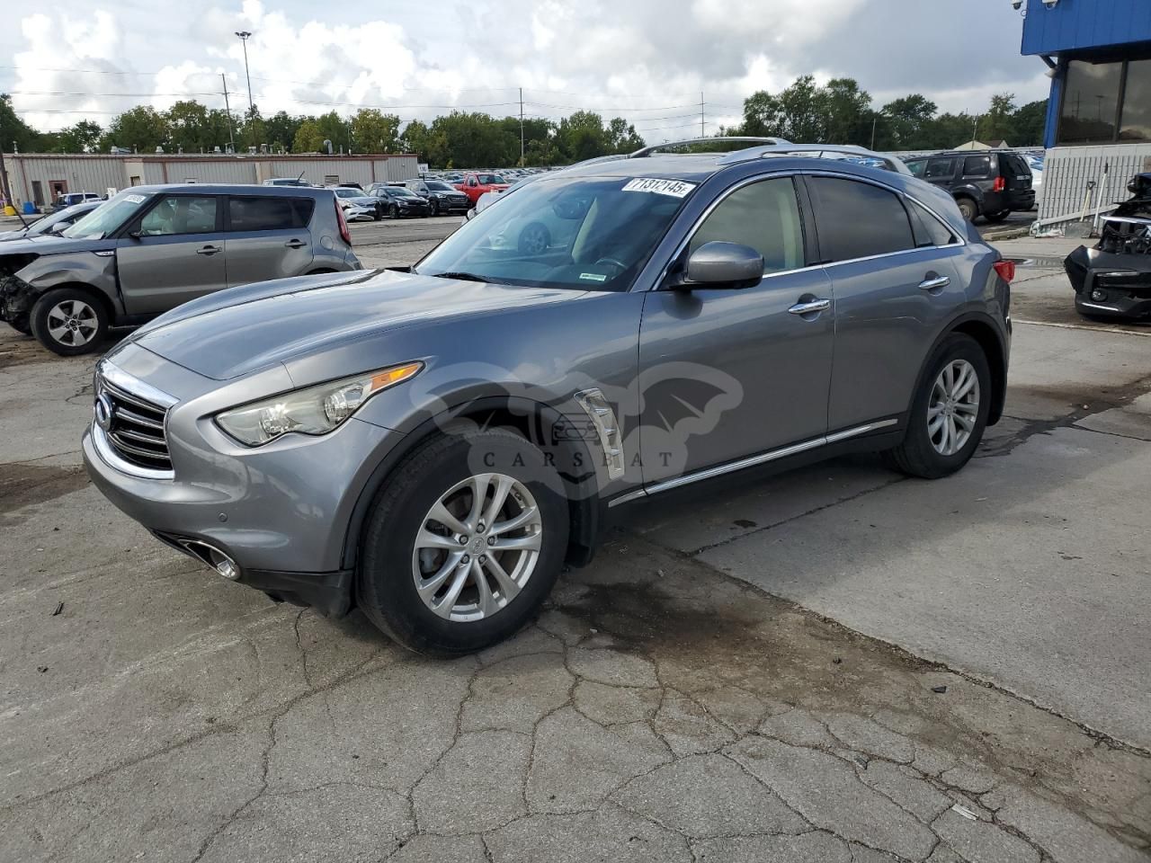 Infiniti FX 3.5L 6 2012