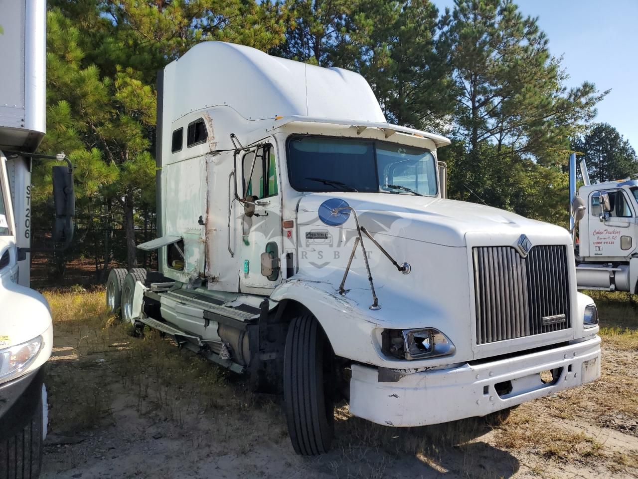 International 9000 Series 14.0L 6 1998