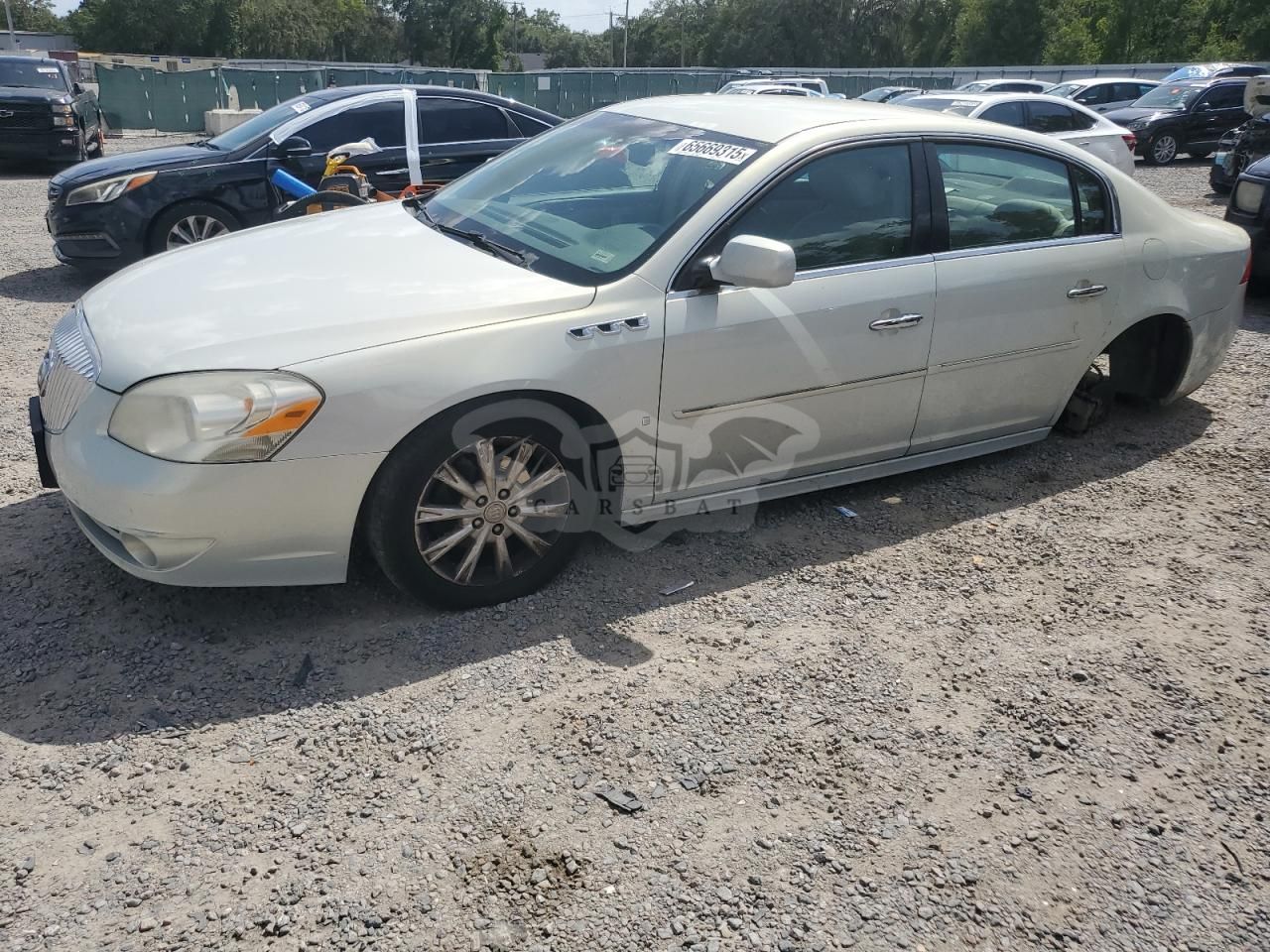 Buick Lucerne CXL 3.9L 6 2010