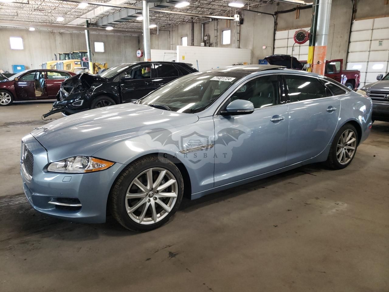 Jaguar XJ 5.0L 8 2011
