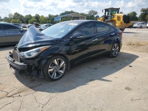 Hyundai Elantra SE 1.8L 4 2015