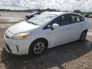Toyota Prius 1.8L 4 2013