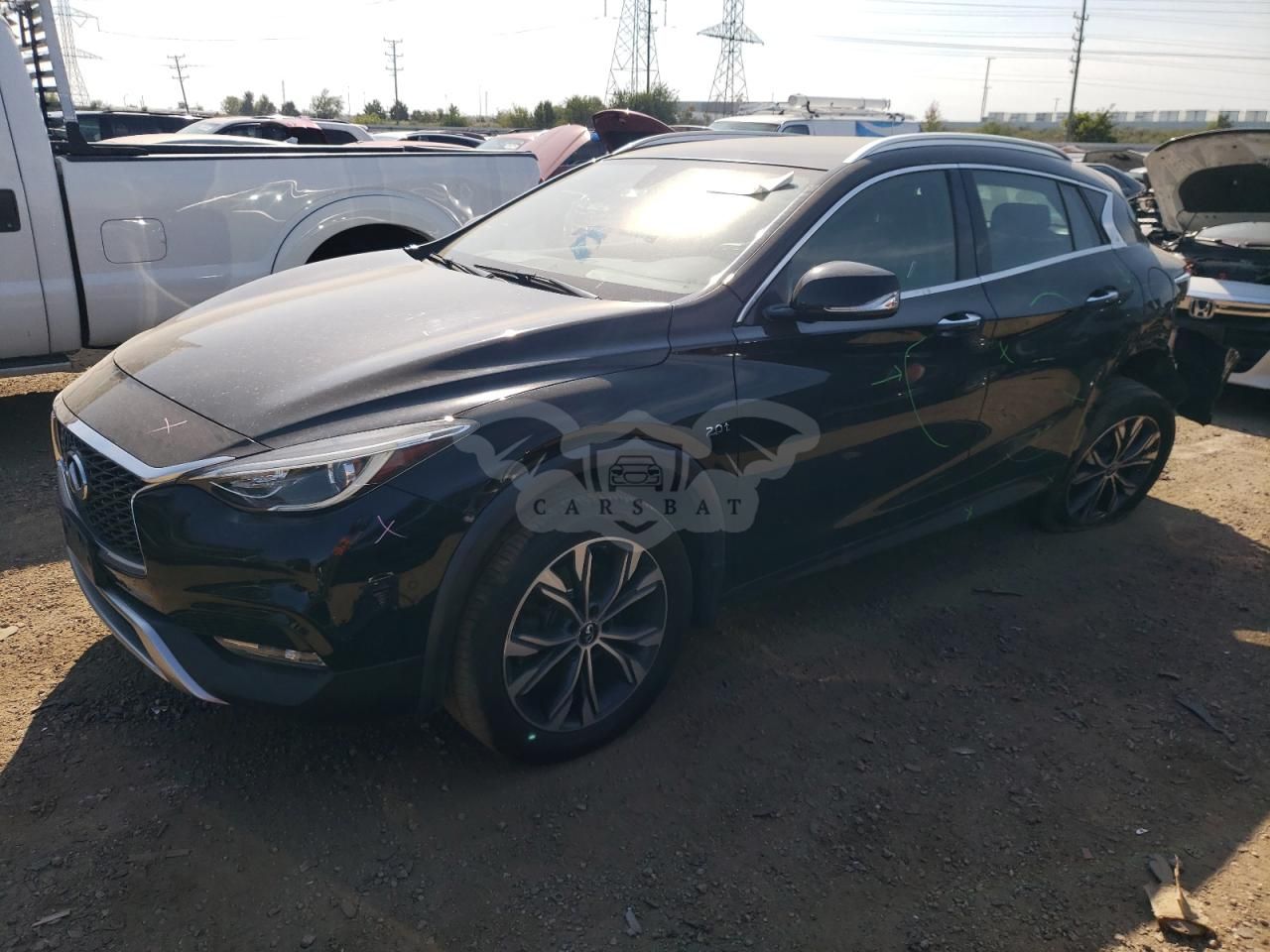 Infiniti QX30 BASE 2.0L 4 2018