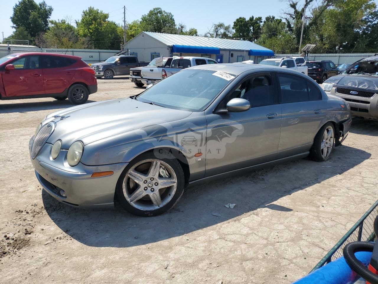 Jaguar S-Type R 4.2L 8 2003