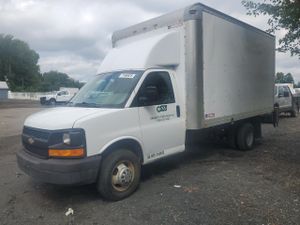 Chevrolet Express 6.0L 8 2013