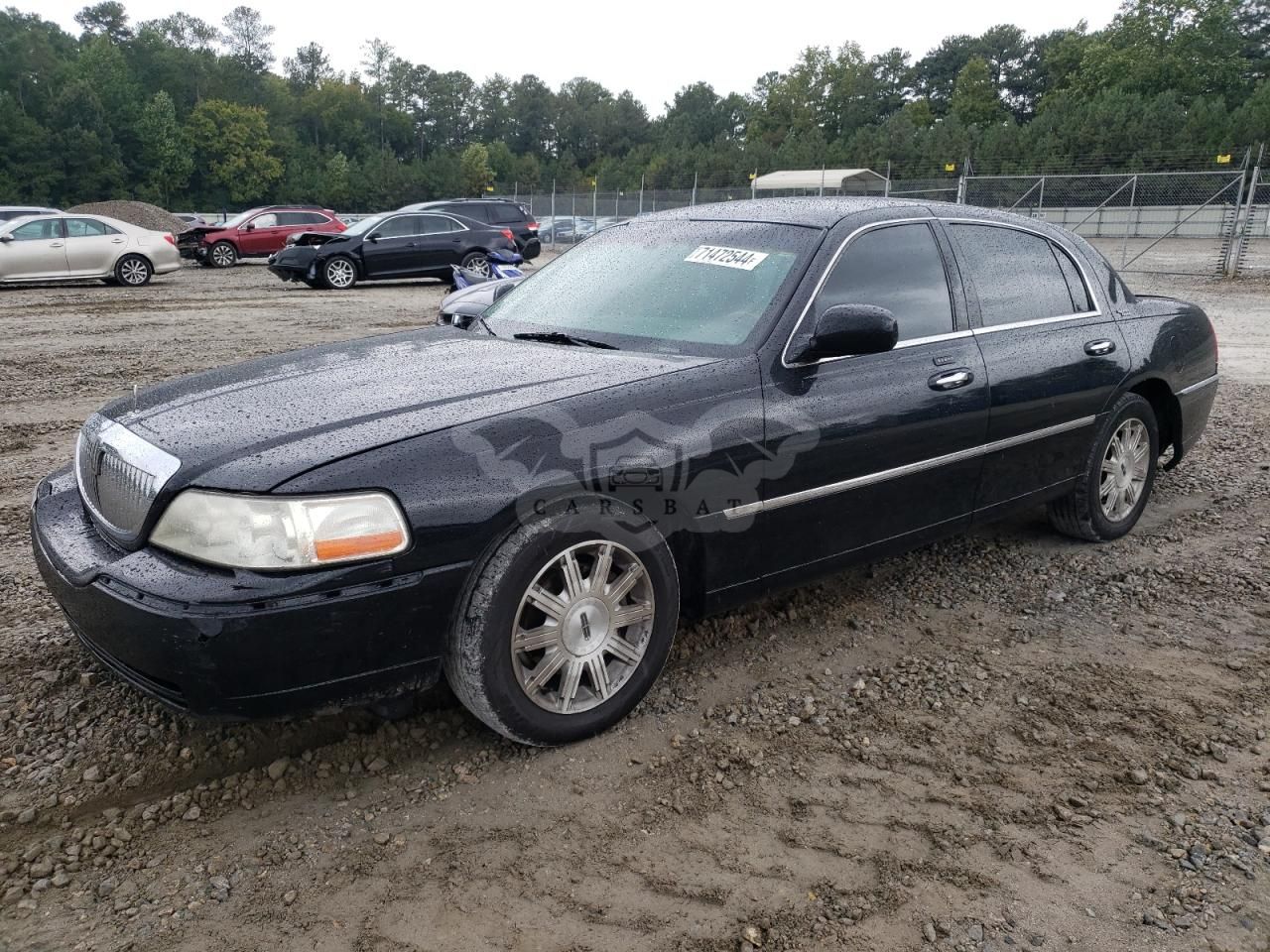 Lincoln Town Car SIGNATURE LIMITED 4.6L 8 2010