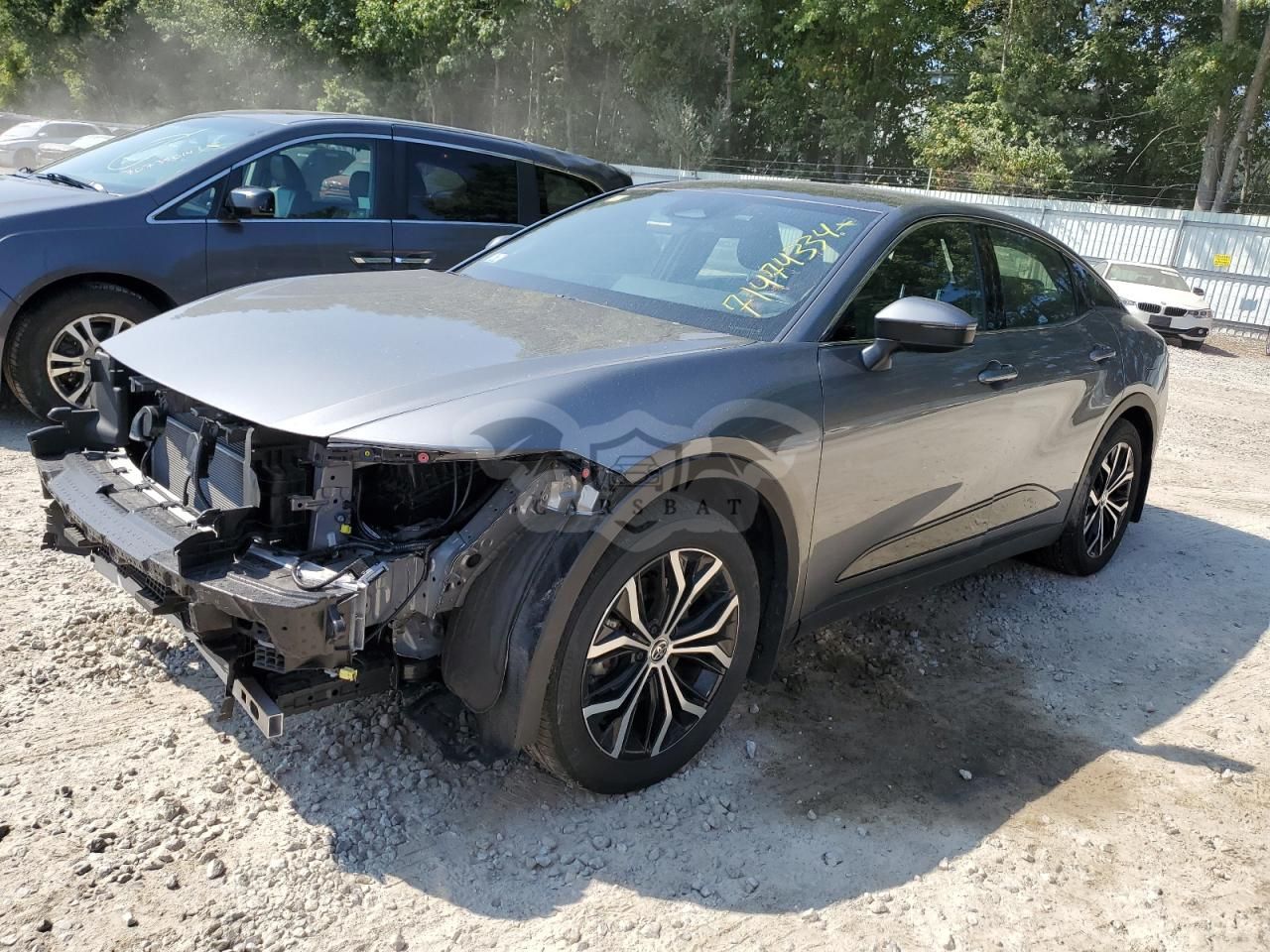 Toyota Crown XLE 2.5L 4 2023
