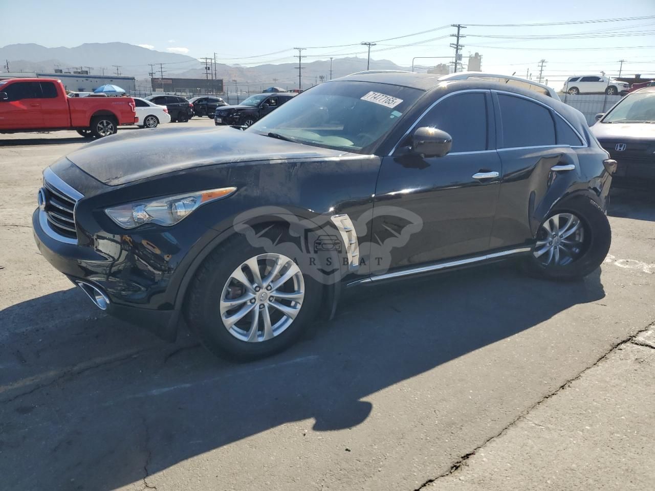 Infiniti QX70 3.7L 6 2014