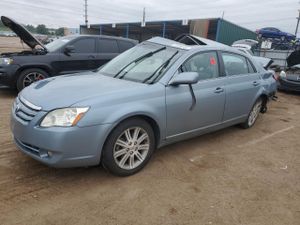 Toyota Avalon XL 3.5L 6 2006