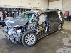 Toyota Sienna LE 3.5L 6 2011