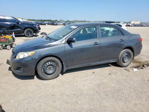 Toyota Corolla BASE 1.8L 4 2010