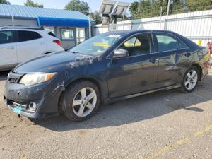 Toyota Camry L 2.5L 4 2013