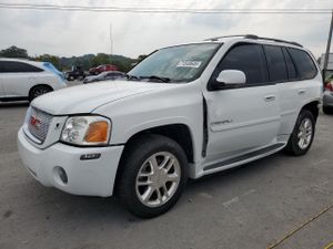 GMC Envoy DENALI 5.3L 8 2007
