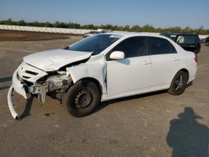 Toyota Corolla BASE 1.8L 4 2011