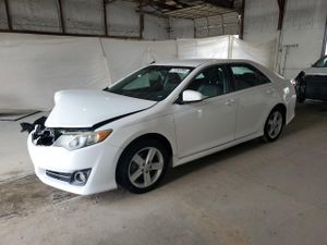 Toyota Camry L 2.5L 4 2013