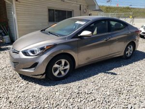 Hyundai Elantra SE 1.8L 4 2015