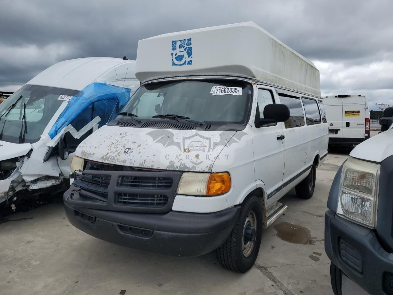 Dodge B-series B3500 5.9L 8 2002