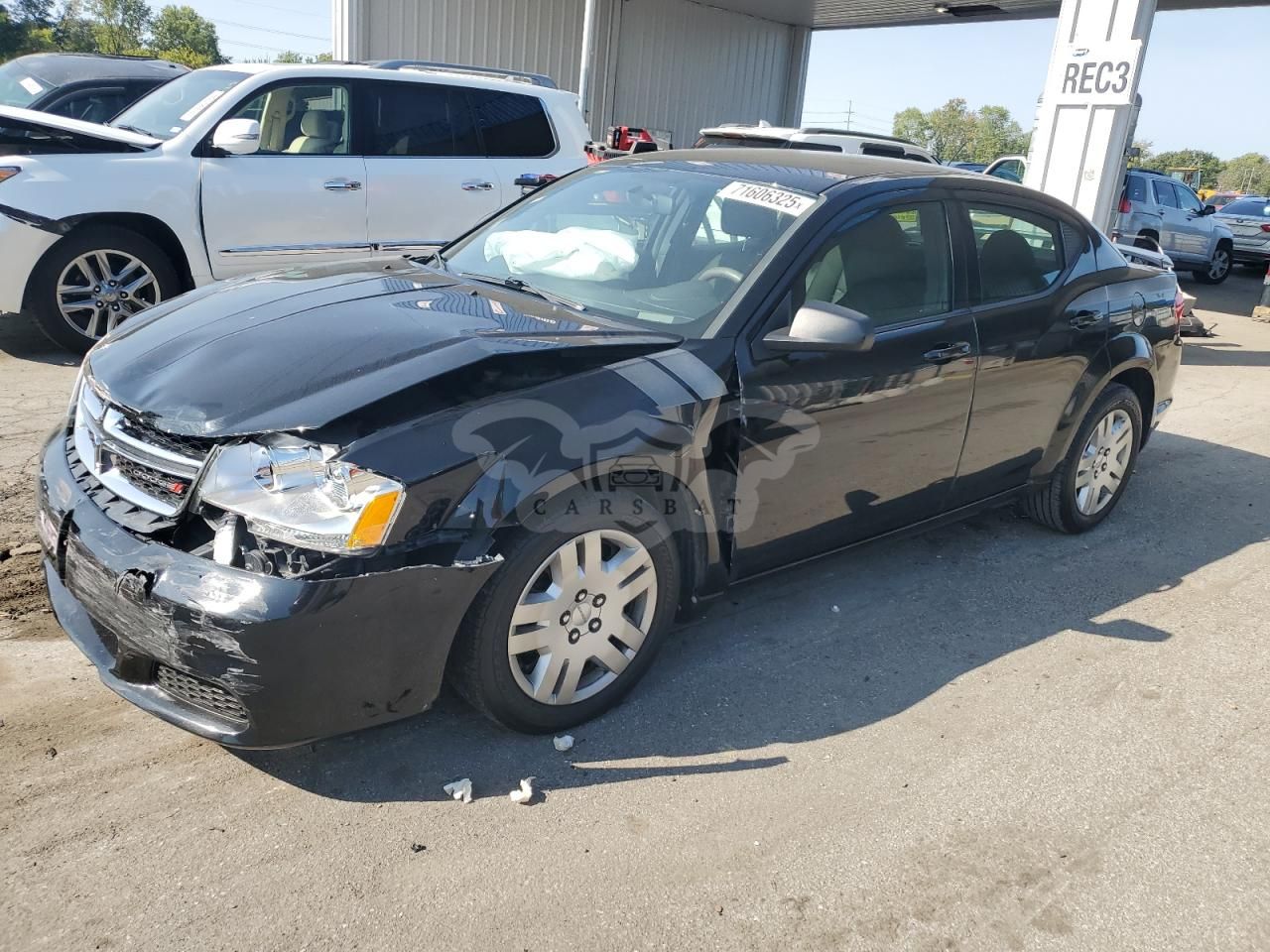 Dodge Avenger SE 2.4L 4 2013