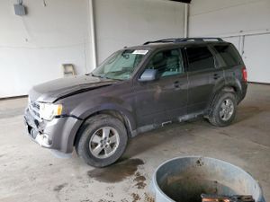 Ford Escape XLT 3.0L 6 2012