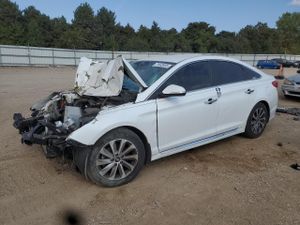 Hyundai Sonata SPORT 2.4L 4 2015