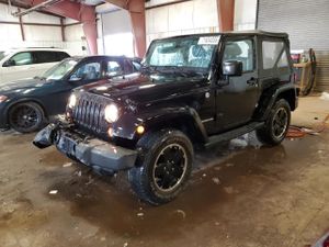 Jeep Wrangler SAHARA 3.6L 6 2012