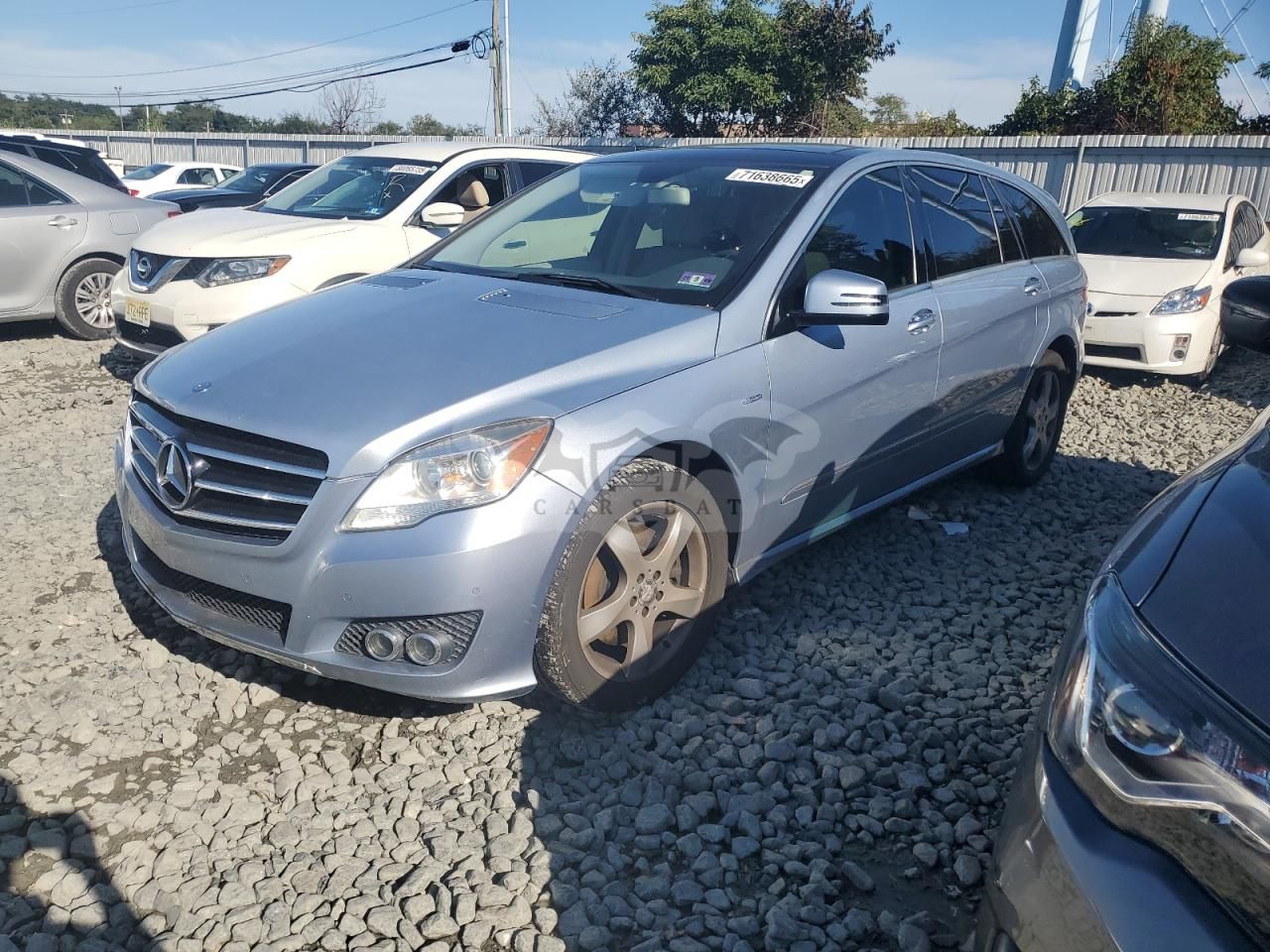 Mercedes-Benz R 350 BLUETEC 3.0L 6 2011