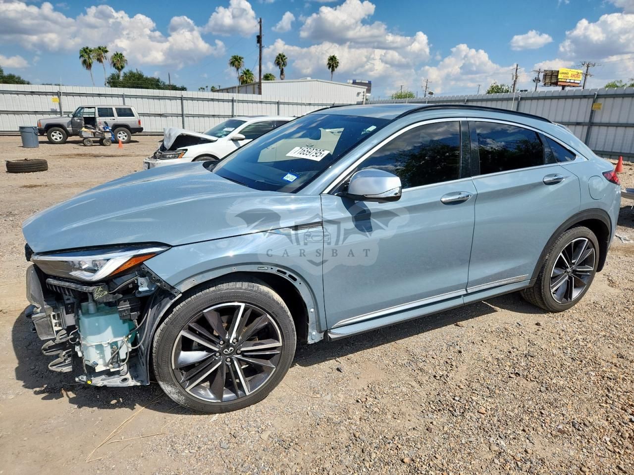 Infiniti QX50 ESSENTIAL 2.0L 4 2022