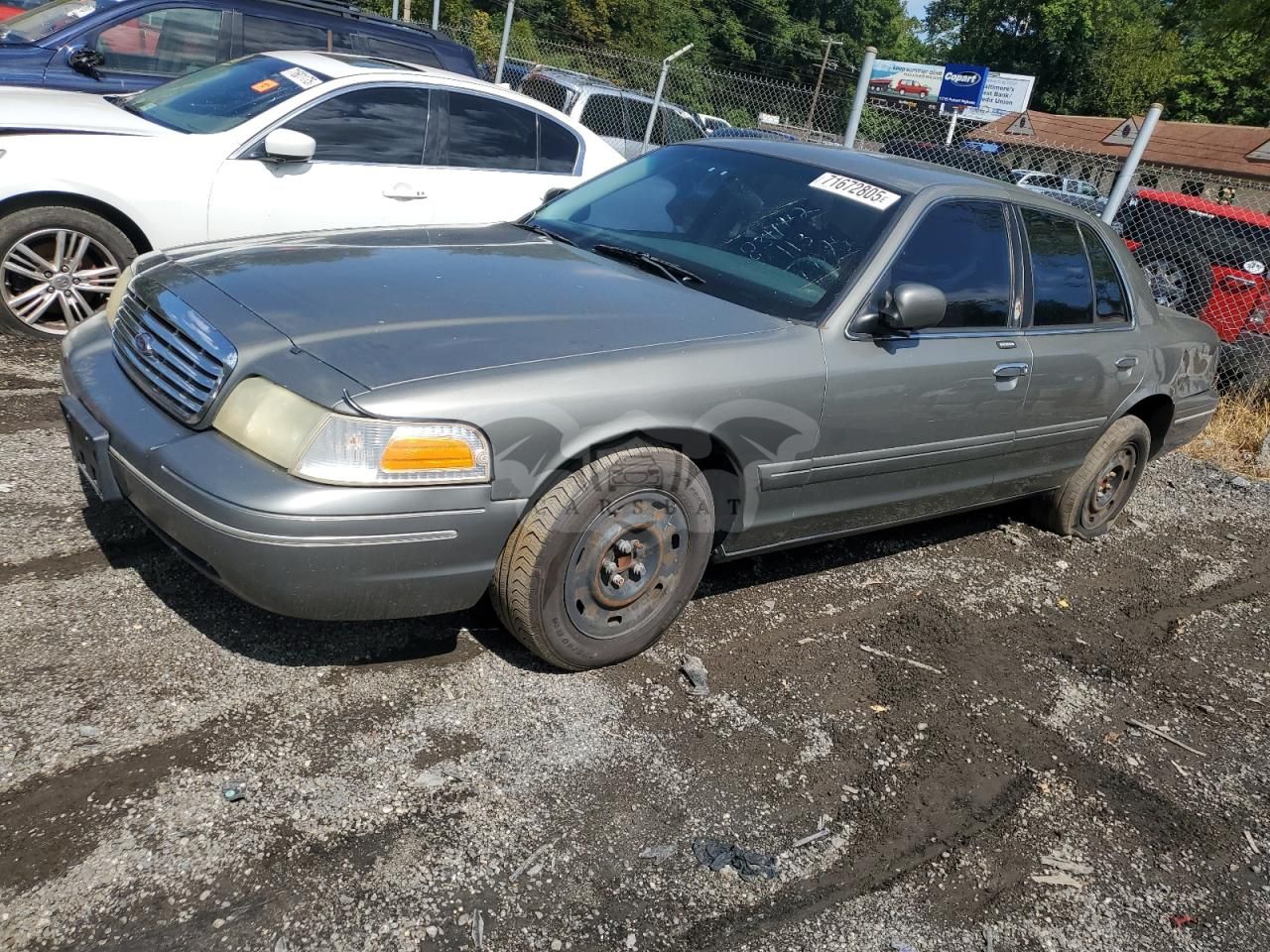 Ford Crown 4.6L 8 2003