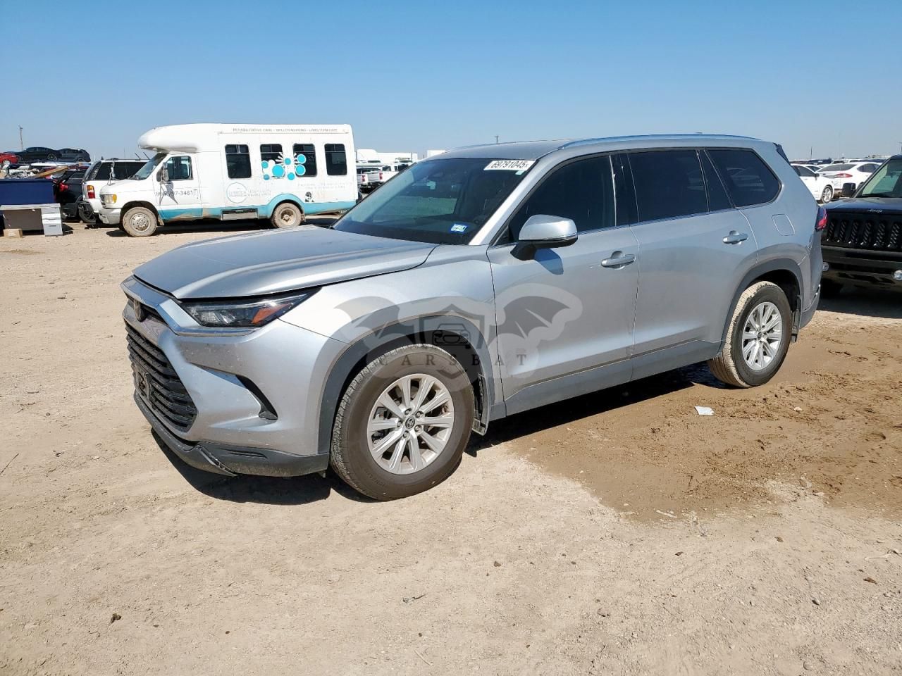 Toyota Grand Highlander XLE 2.4L 4 2024