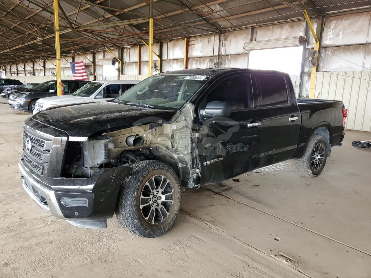 Nissan Titan SV 5.6L 8 2021