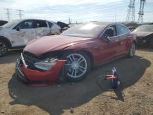 Tesla Model S 2015