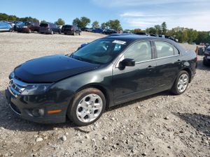 Ford Fusion SE 2.5L 4 2010