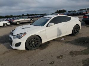 Hyundai Genesis 2.0T 2.0L 4 2013