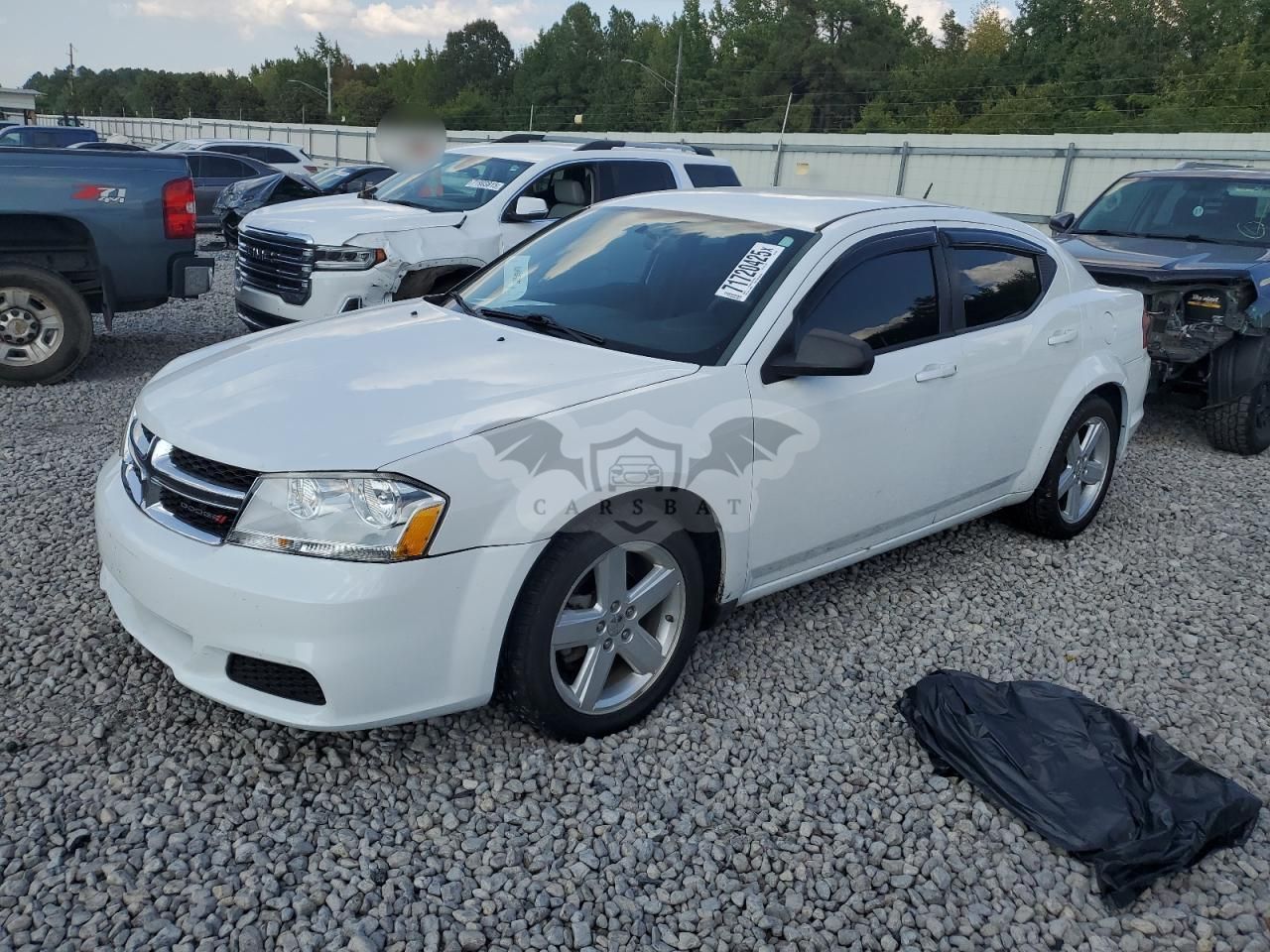 Dodge Avenger SE 2.4L 4 2013