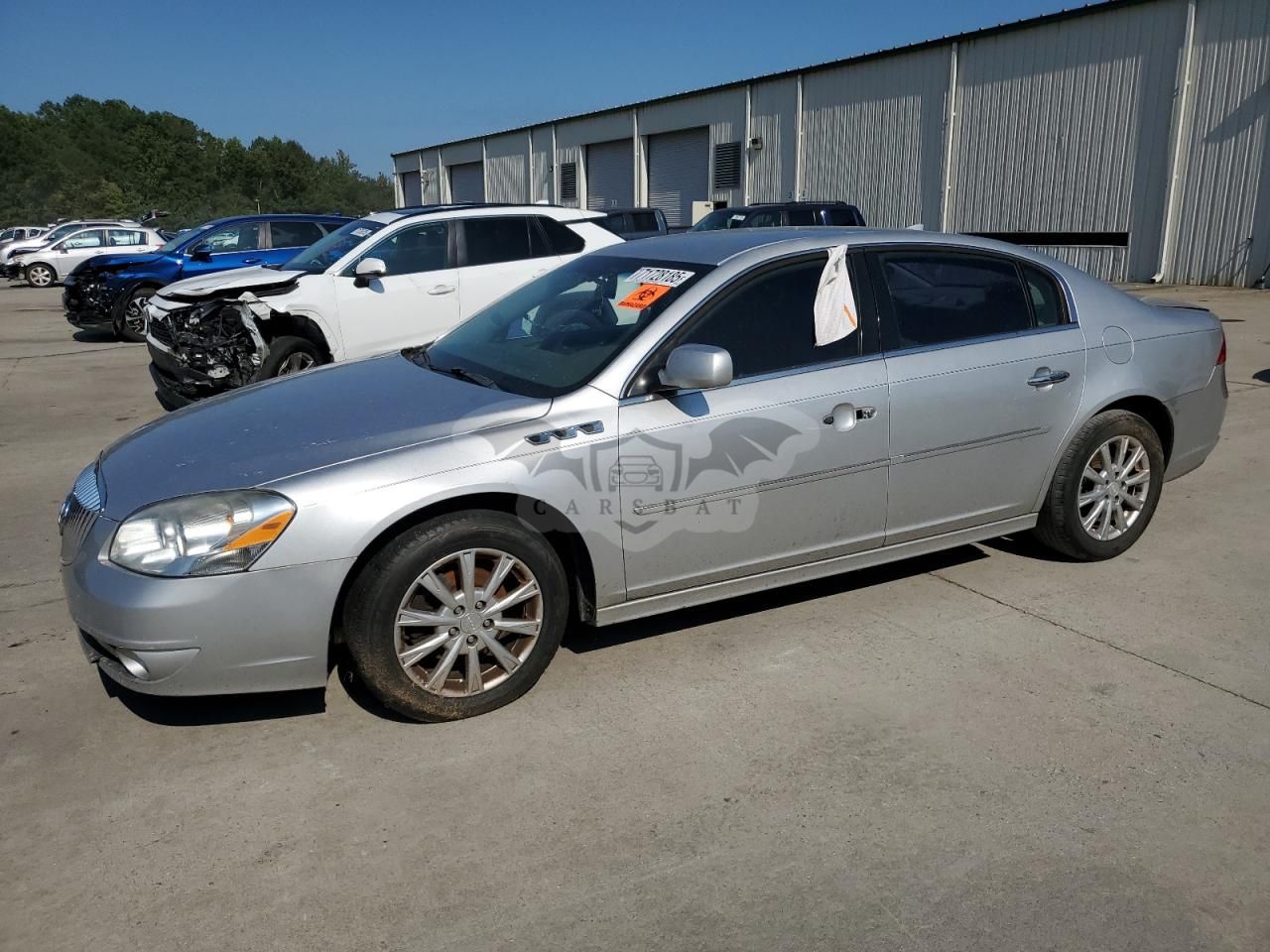 Buick Lucerne CXL 3.9L 6 2011