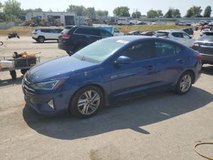 Hyundai Elantra SEL 2.0L 4 2019