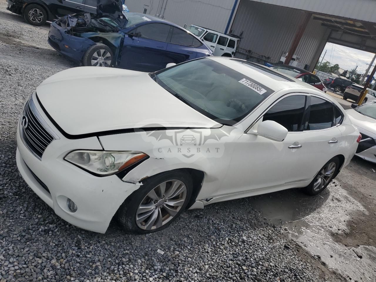 Infiniti M37 3.7L 6 2013