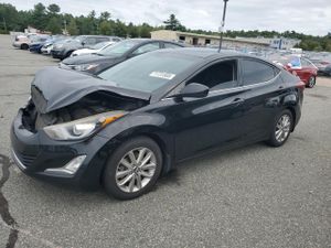 Hyundai Elantra SE 1.8L 4 2015