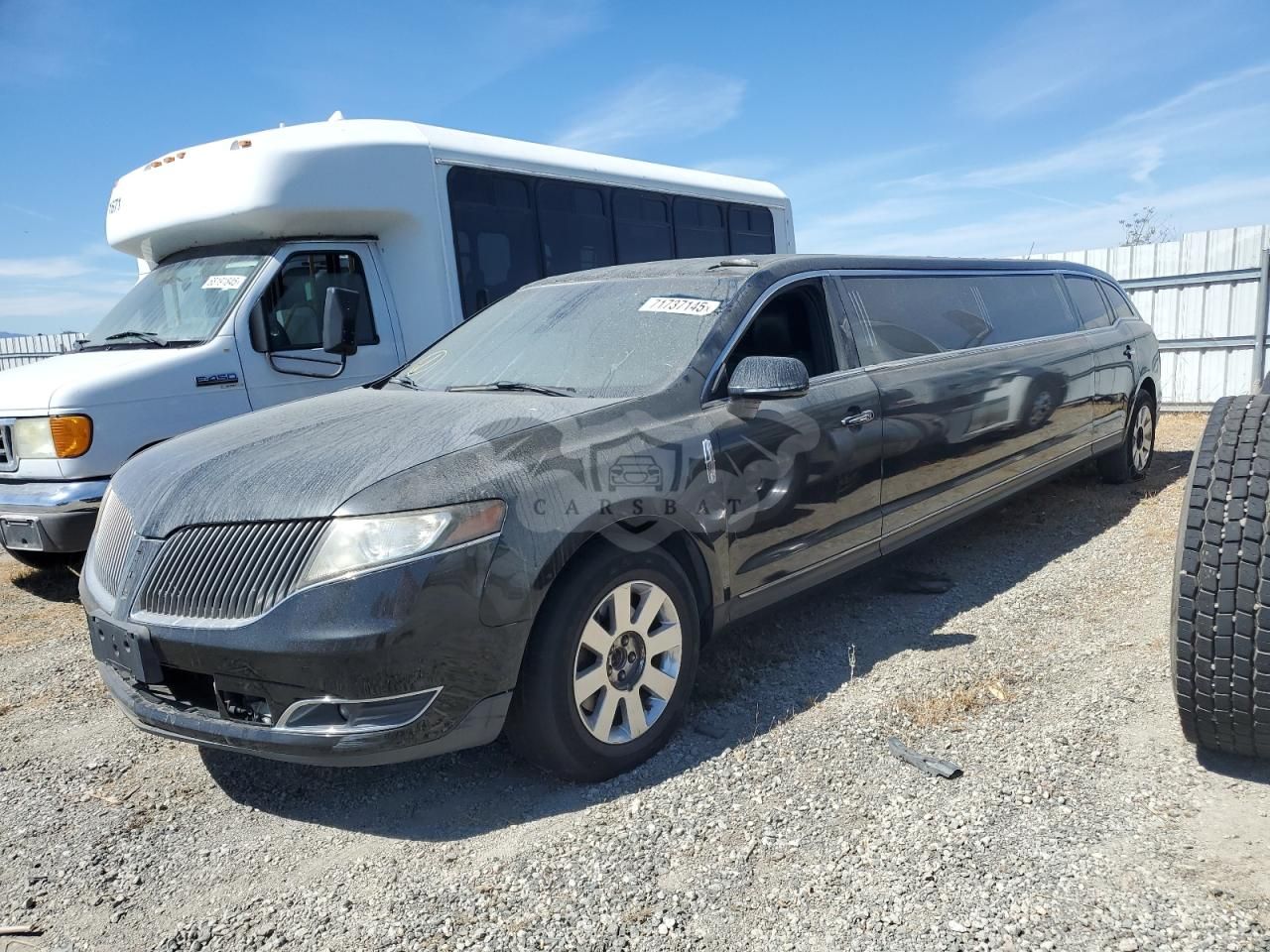 Lincoln MKT 3.7L 6 2013