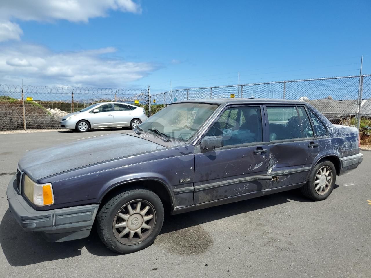 Volvo 940 2.3L 4 1995