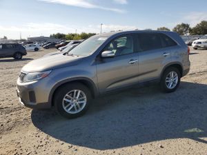 Kia Sorento LX 2.4L 4 2014