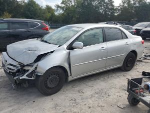 Toyota Corolla BASE 1.8L 4 2011