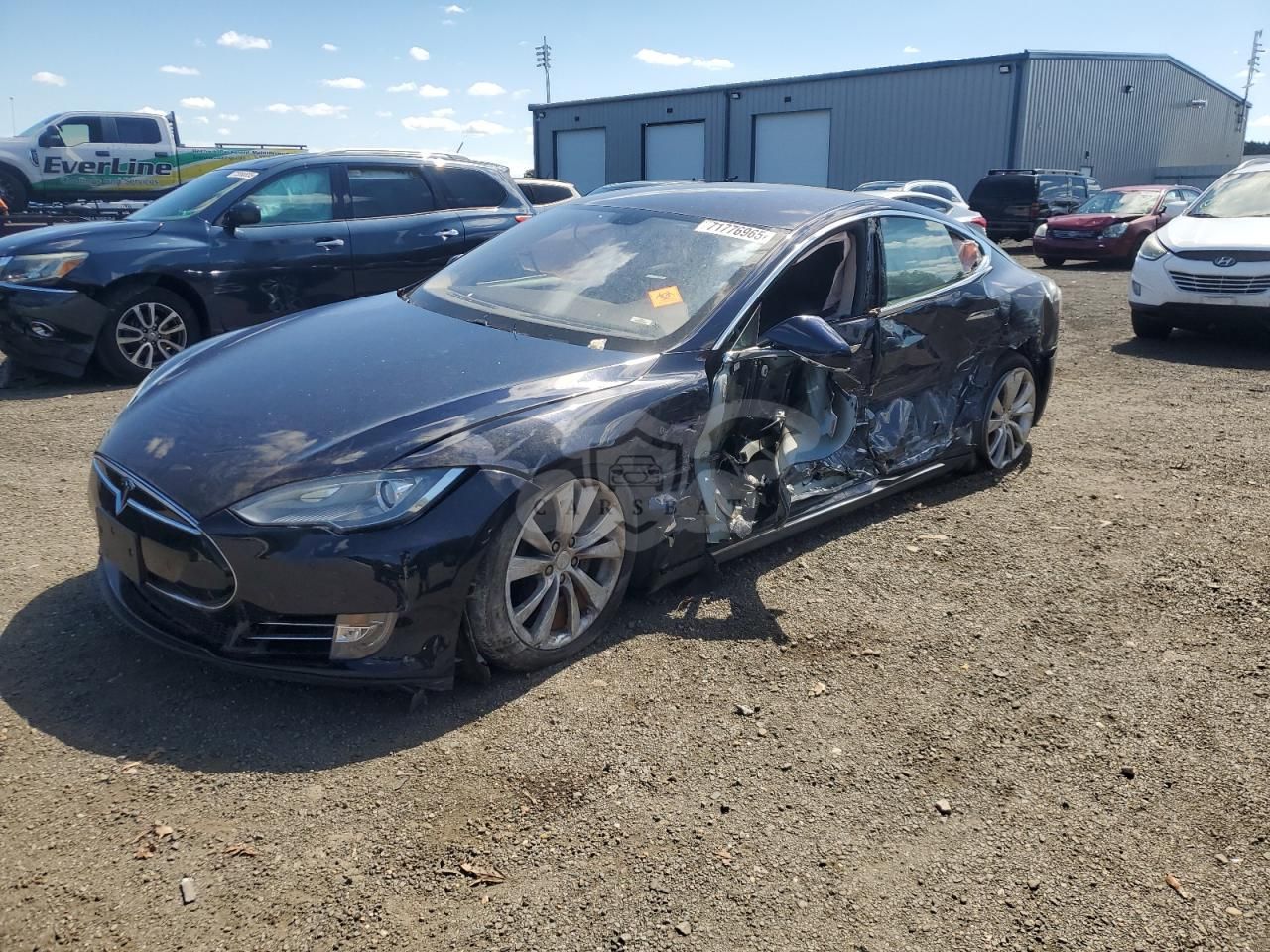 Tesla Model S 2014