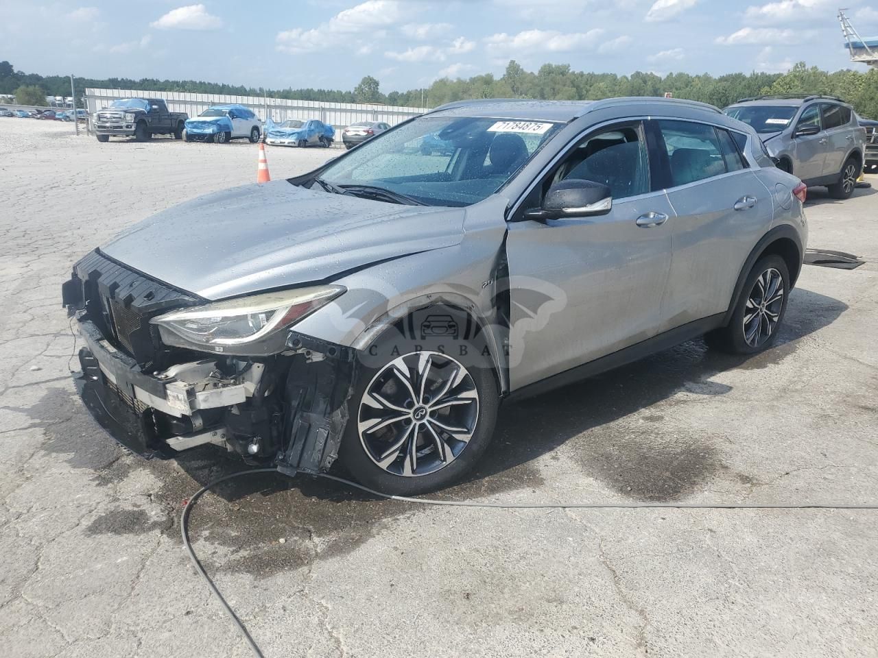 Infiniti QX30 BASE 2.0L 4 2017