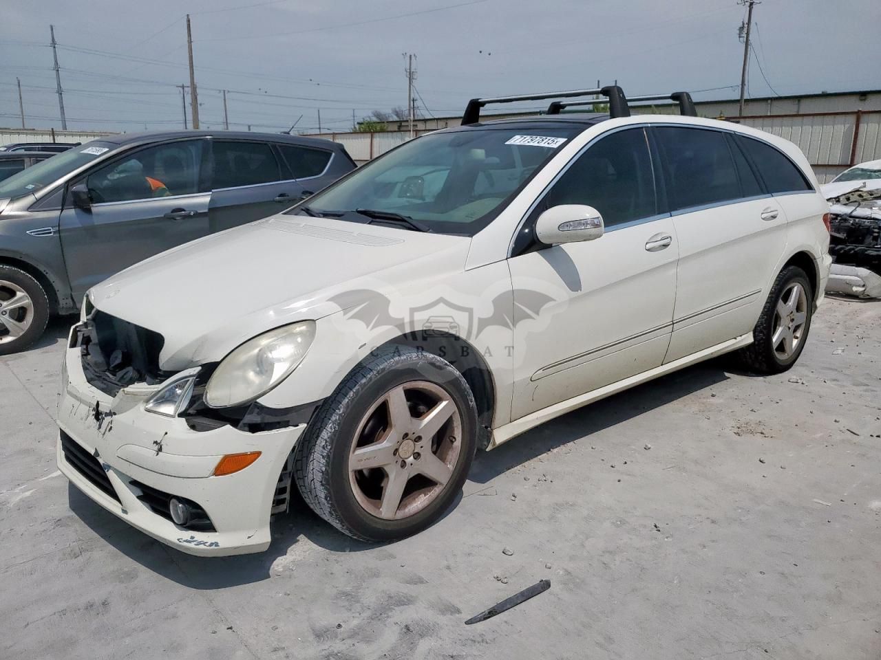 Mercedes-Benz R 350 4MATIC 3.5L 6 2010