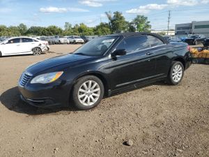 Chrysler 200 TOURING 2.4L 4 2012