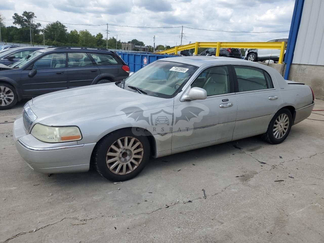Lincoln Town Car ULTIMATE 4.6L 8 2004
